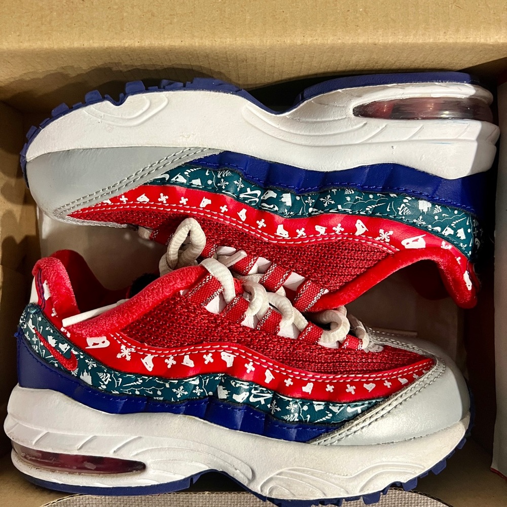 Kids Nike Air Max 95 Sz 11 - Holiday Edition